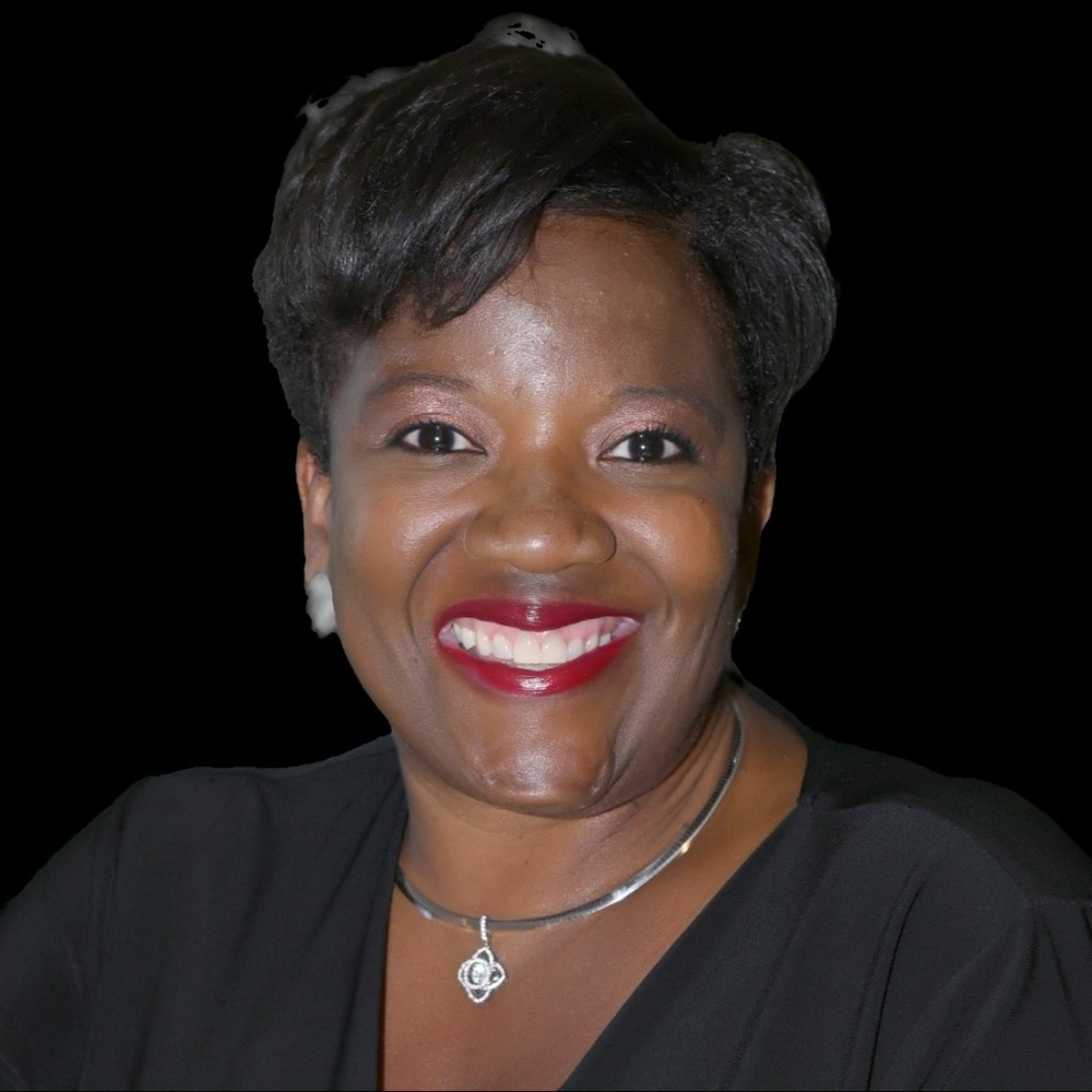 Meet your Posher, Lisa J.